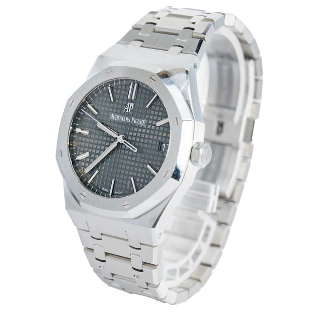 Audemars Piguet Royal Oak 15500ST.OO.1220ST.02 Image 2
